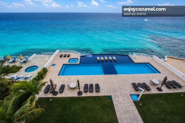 Cozumel_Gated_Marazul_3110