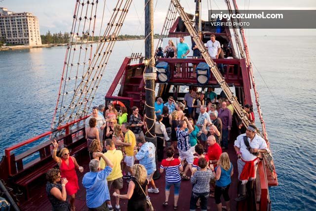 Cozumel_Adventure_Jean Laffite Pirate Dinner Cruise_6731