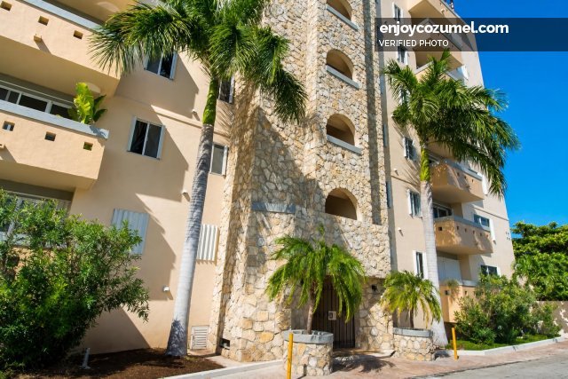 Cozumel_Gated_Las Brisas_10972