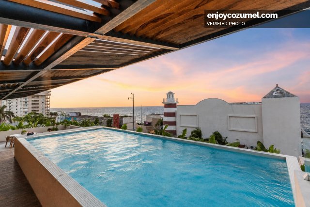 Cozumel_Gated_Athimar_14212