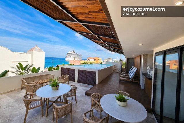Cozumel_Gated_Athimar_14207